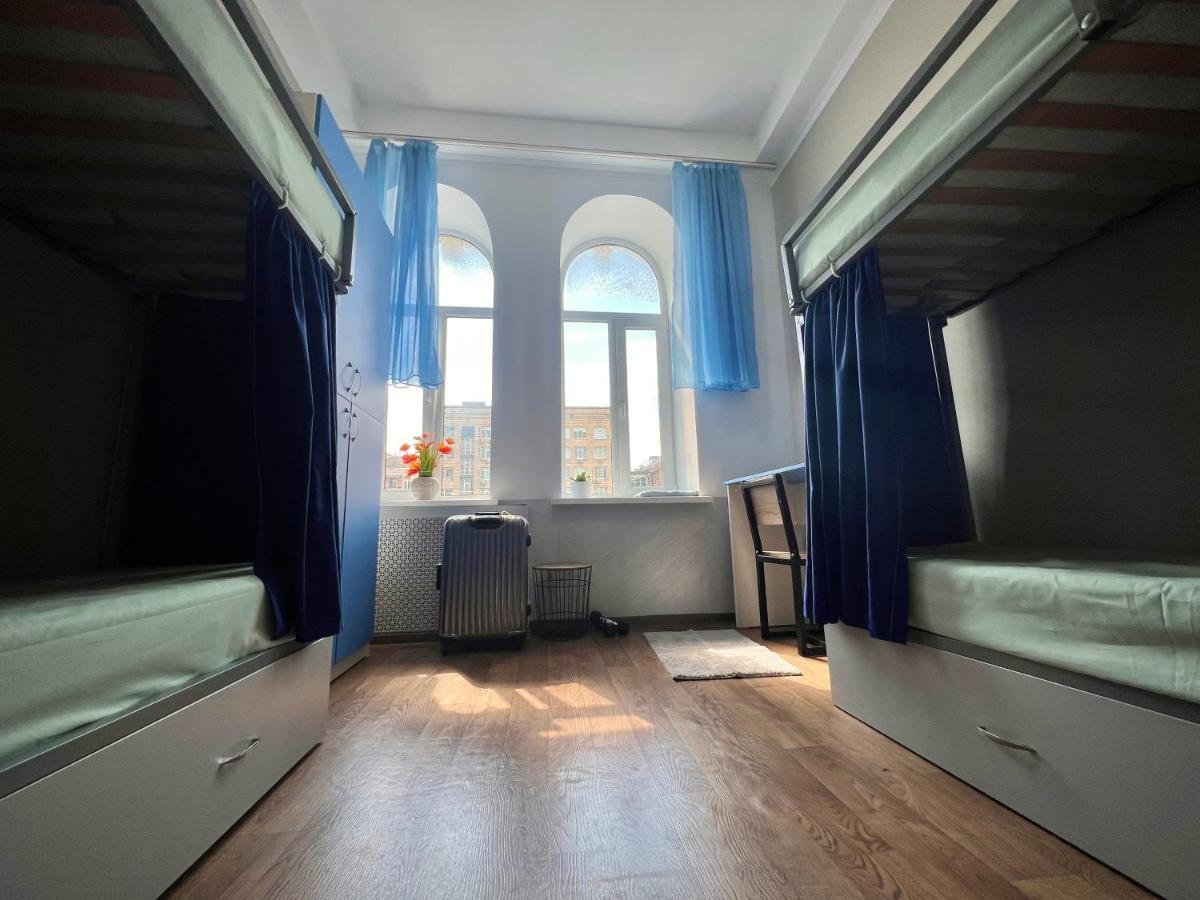 Hostel On Universytet كييف المظهر الخارجي الصورة