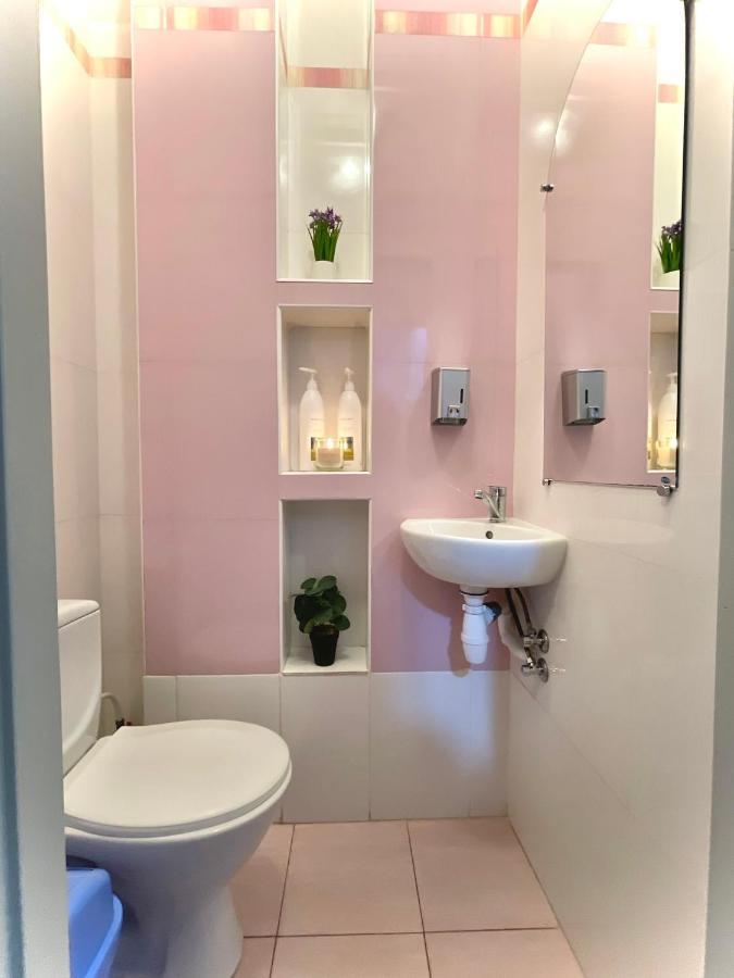 Hostel On Universytet كييف المظهر الخارجي الصورة