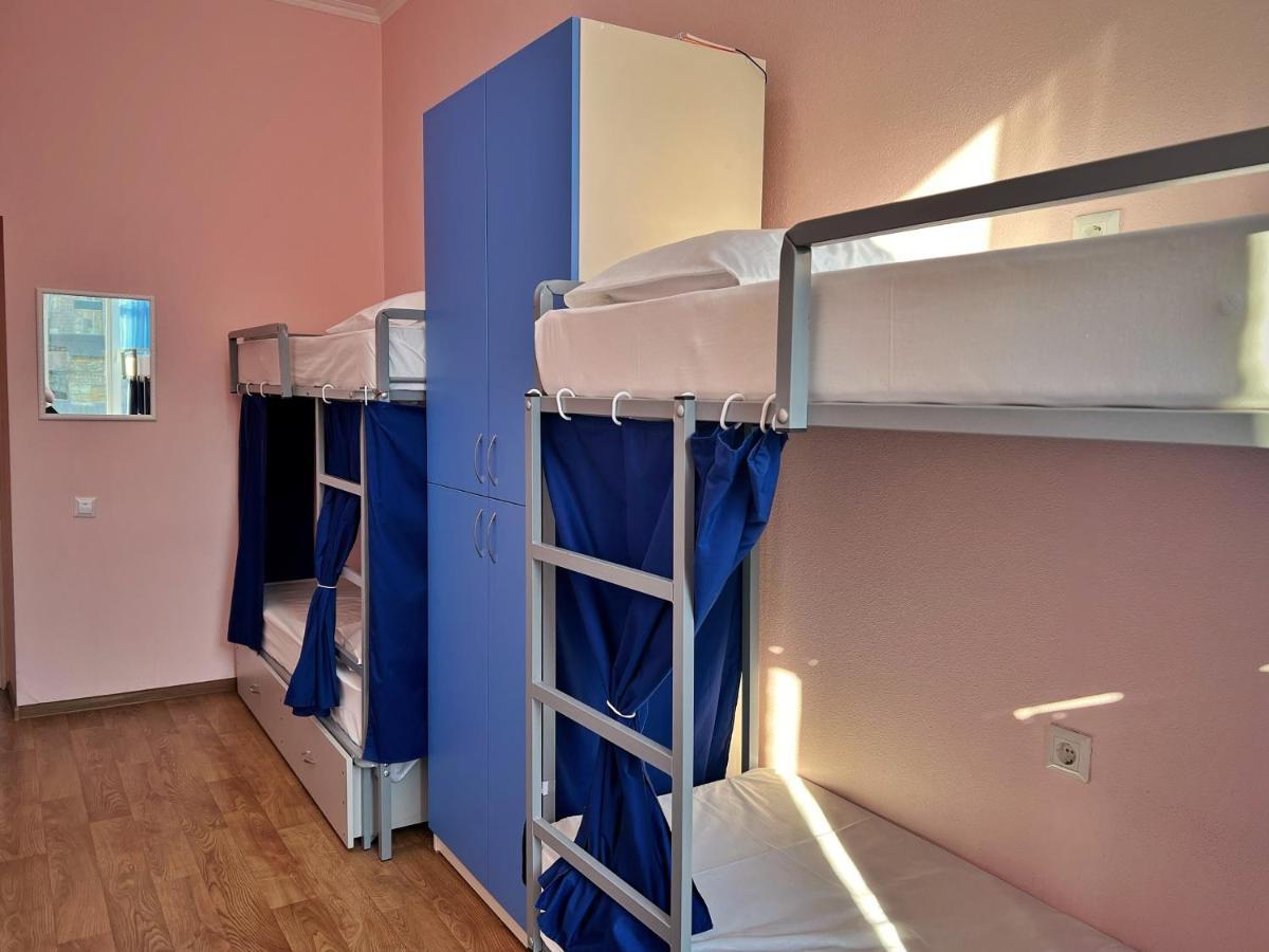 Hostel On Universytet كييف المظهر الخارجي الصورة