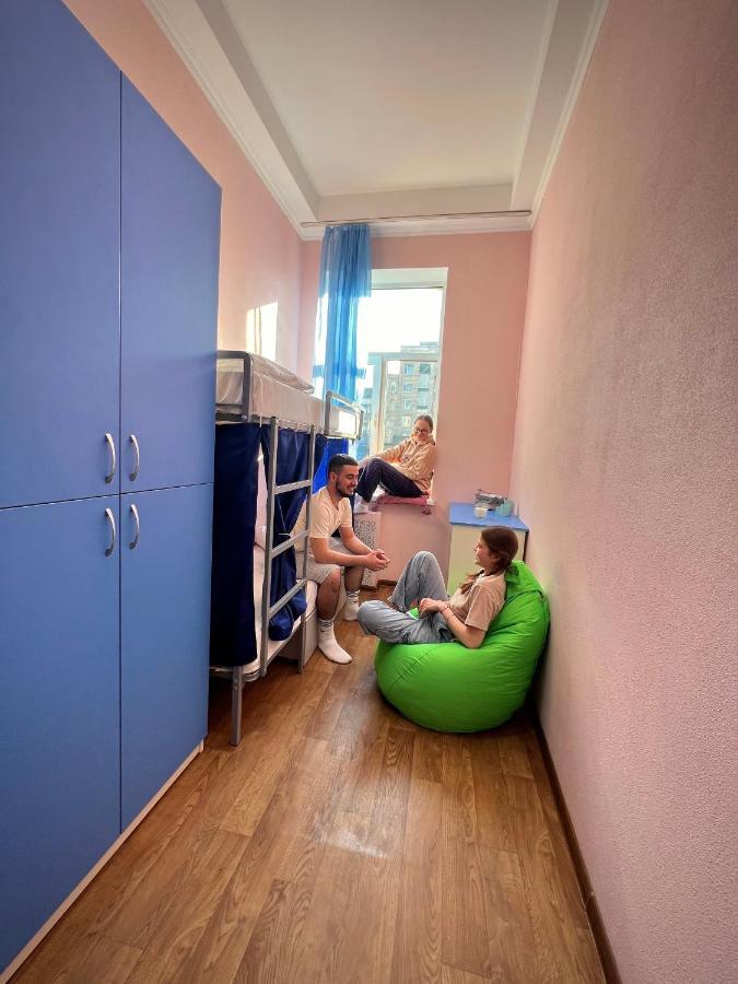 Hostel On Universytet كييف المظهر الخارجي الصورة