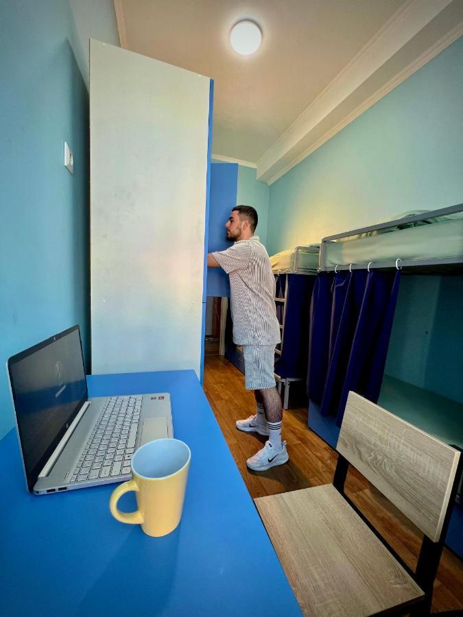 Hostel On Universytet كييف المظهر الخارجي الصورة